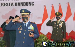 Danlanud Sulaiman Hadiri Hut Bhayangkara Ke-74 Di Mapolresta Bandung